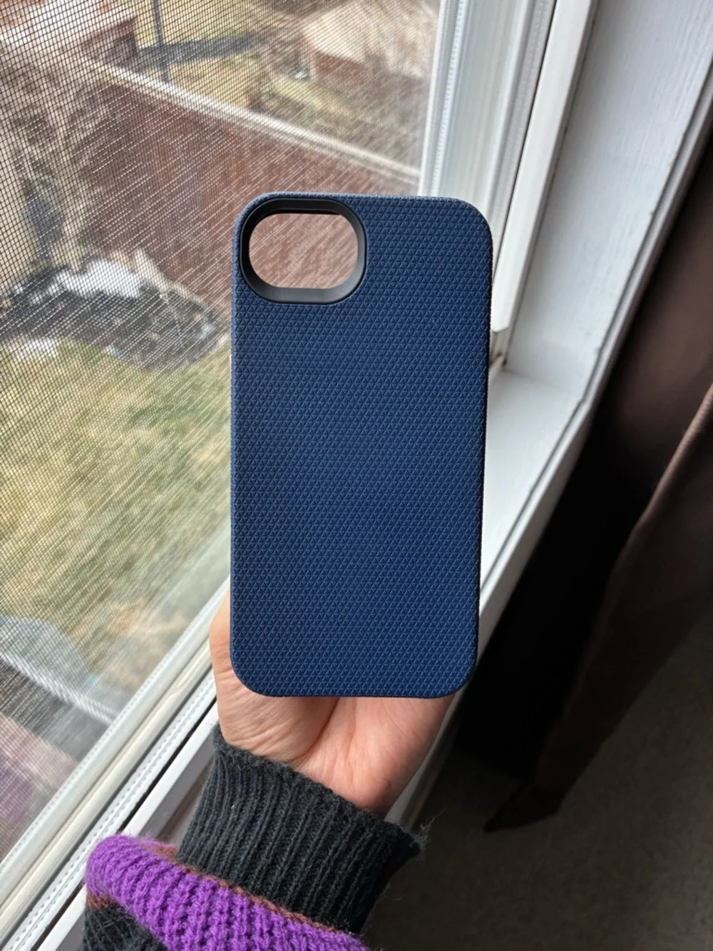 OtterBox Navy Blue Textured Grip Case for iPhone 16e - Picture 1 of 4